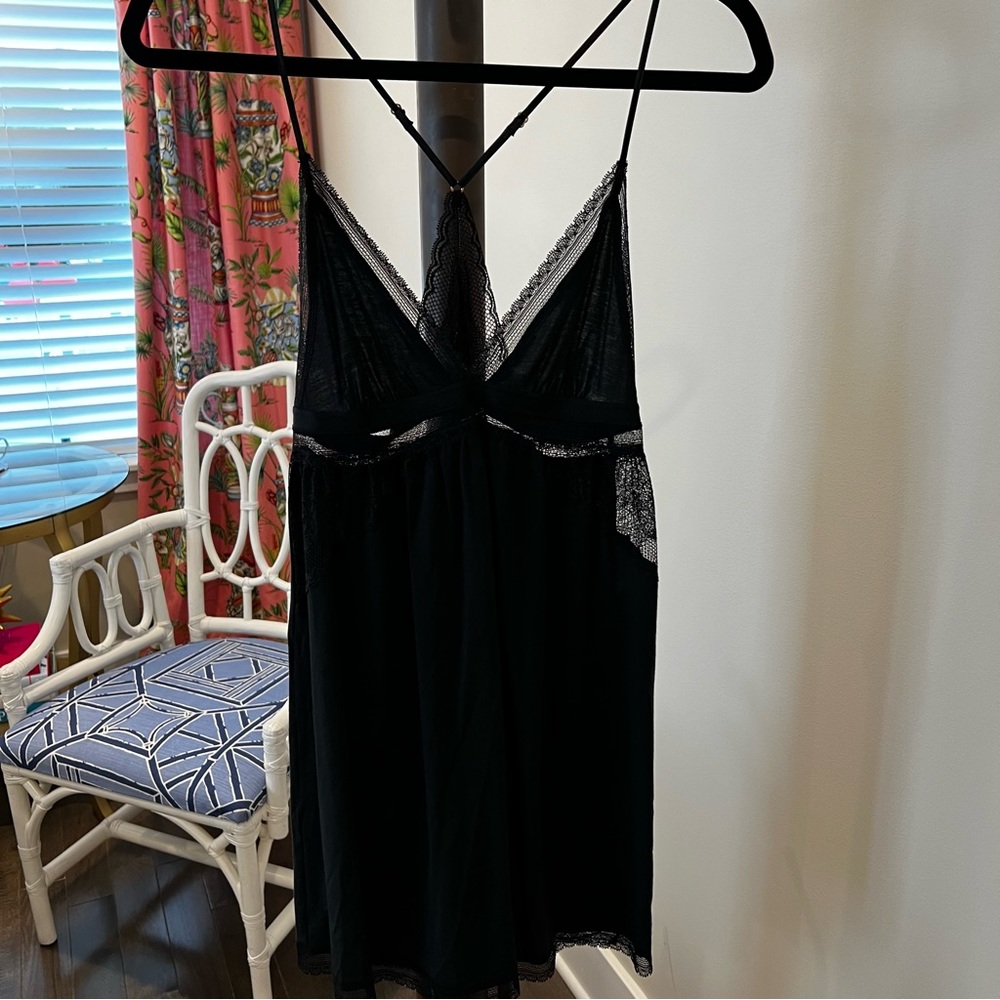 NWT Victoria Secret Sleep Dress – Medium